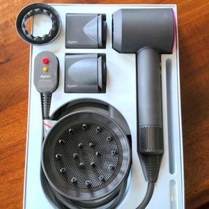Dyson Supersonic Hair Dryer Bundle